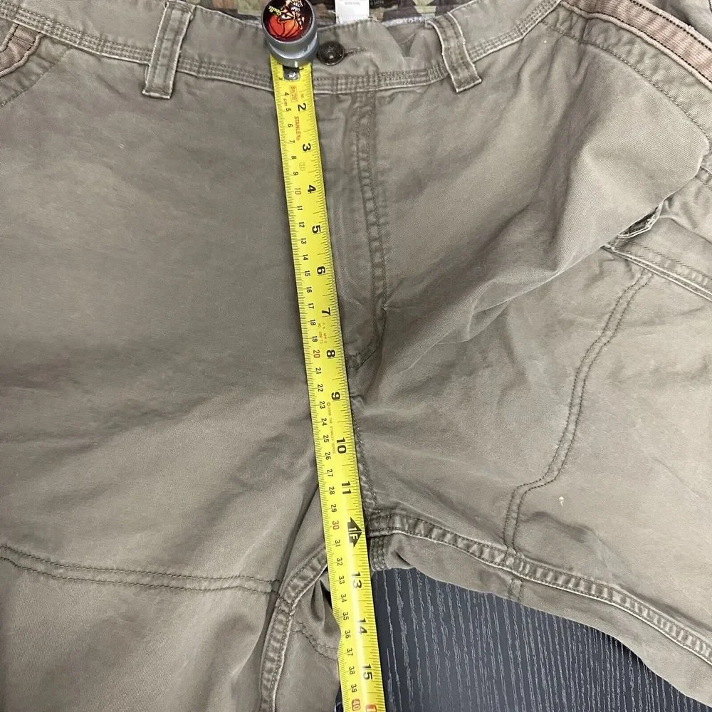 Vintage Y2K Old Navy Army Green Cargo Shorts Loose Men’s Size 36 - Picture 5 of 13
